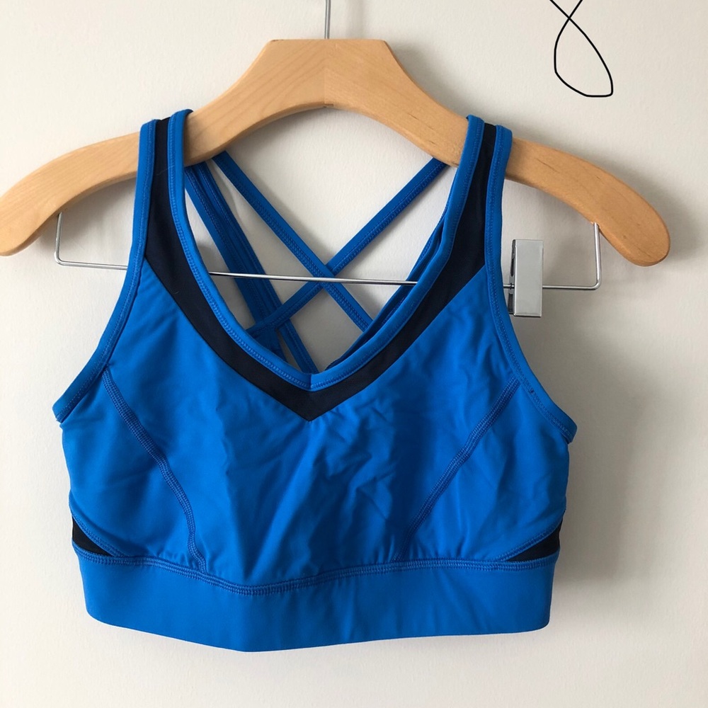 Lululemon blue sports bra